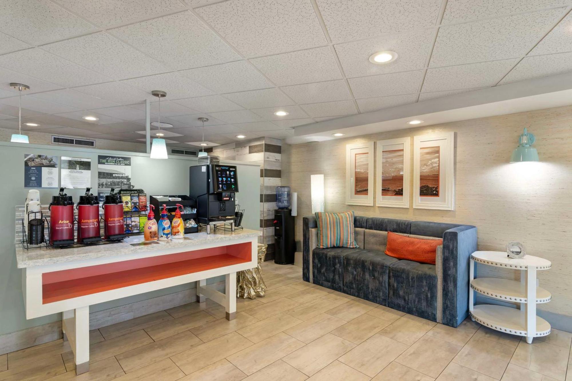 Best Western Plus St. Simons St. Simons Island Exterior photo